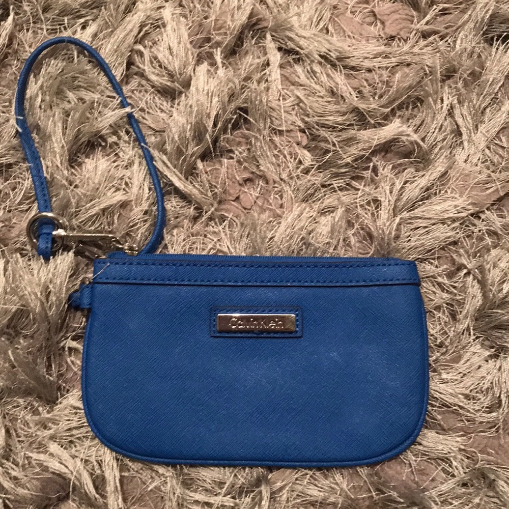 NWOT Calvin Klein Wristlet